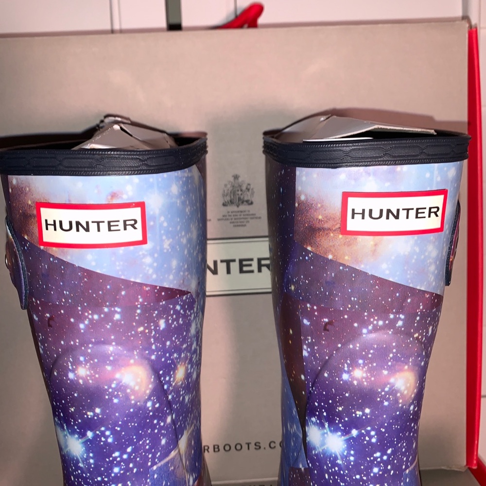Hunter Boots - image 4